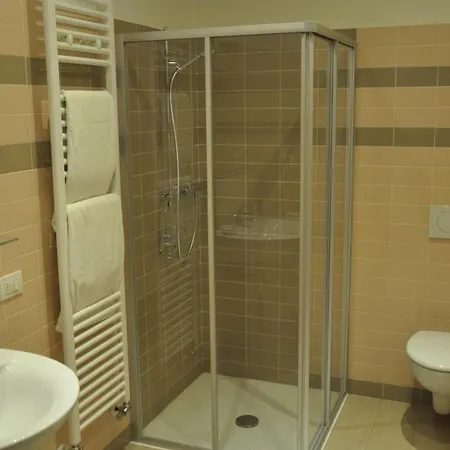 Costantina With Heated Pool Aparthotel Cannobio