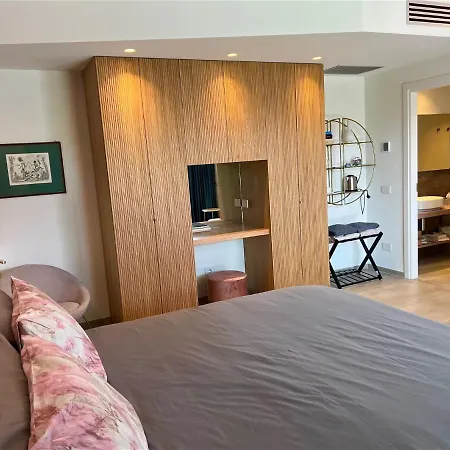 מלון דירות Costantina With Heated Pool קנוביו
