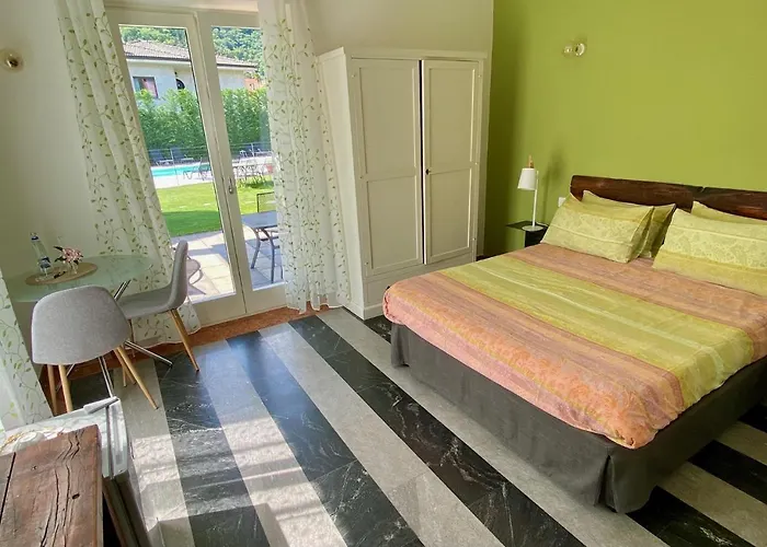 Costantina With Heated Pool Hotel apartamentowy Cannobio