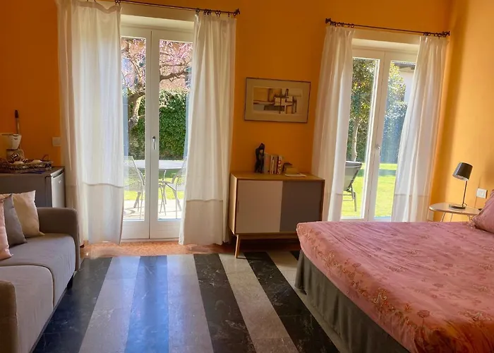 Aparthotel Costantina With Heated Pool Cannobio