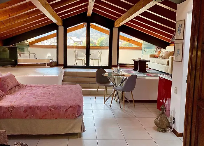 Costantina With Heated Pool Aparthotel