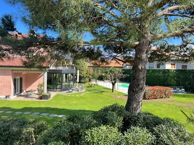 Costantina With Heated Pool