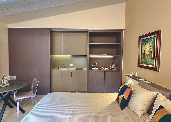 Hotel apartamentowy Costantina With Heated Pool