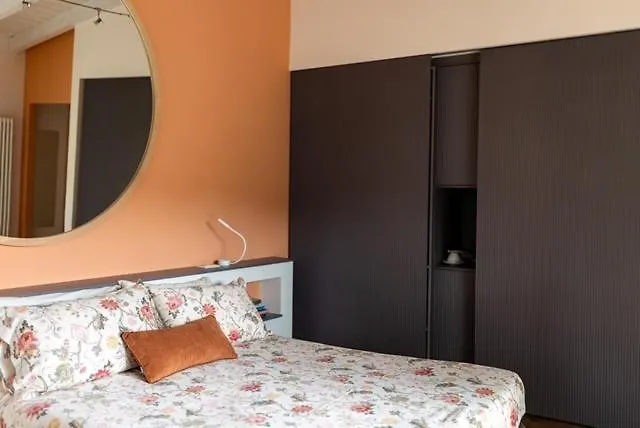 Hotel apartamentowy Costantina With Heated Pool Cannobio